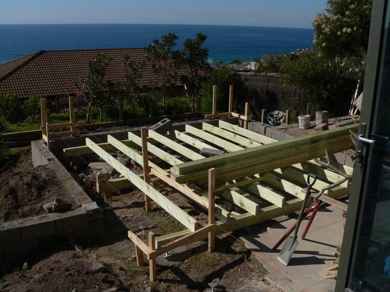 sanders deck building project - building the deck framing